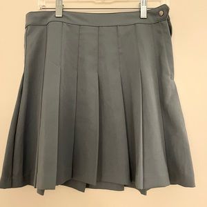 light blue h&m pleated skirt!